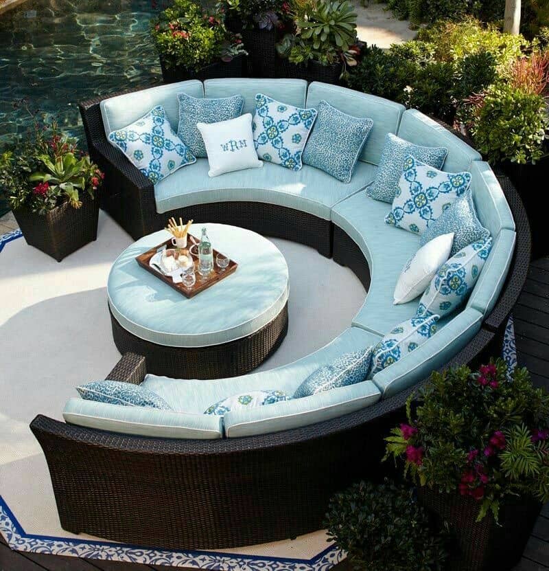 Outdoor modern cushion with center table